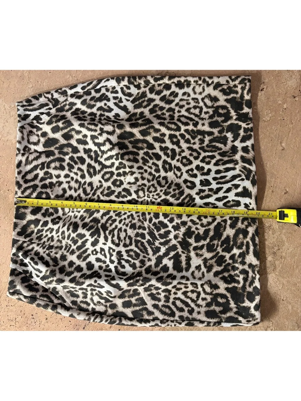 Cabi Women's Sophia Leopard Print Pencil Skirt Style #4609 Size 10